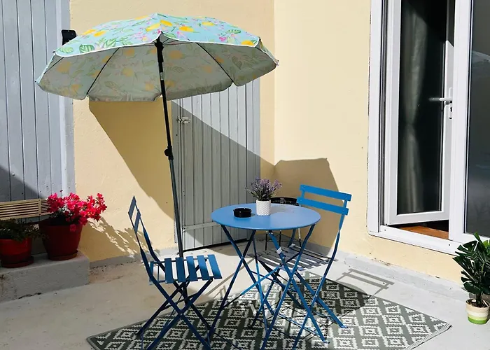 Love Room « L\'Etreinte Doree »