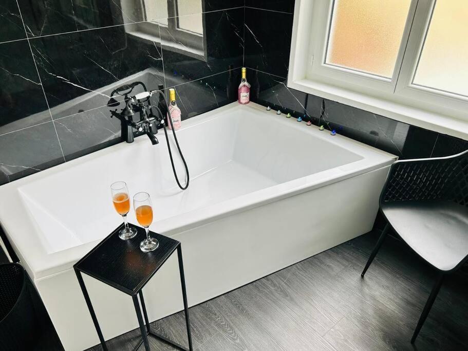 Apartment « l'etreinte Doree » Illiers-Combray
